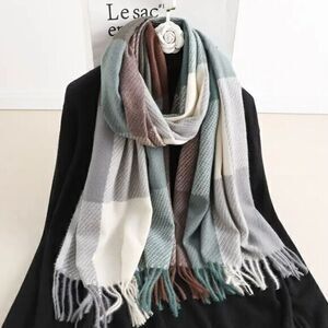 New women’s soft, warm winter scarf Not for sale!